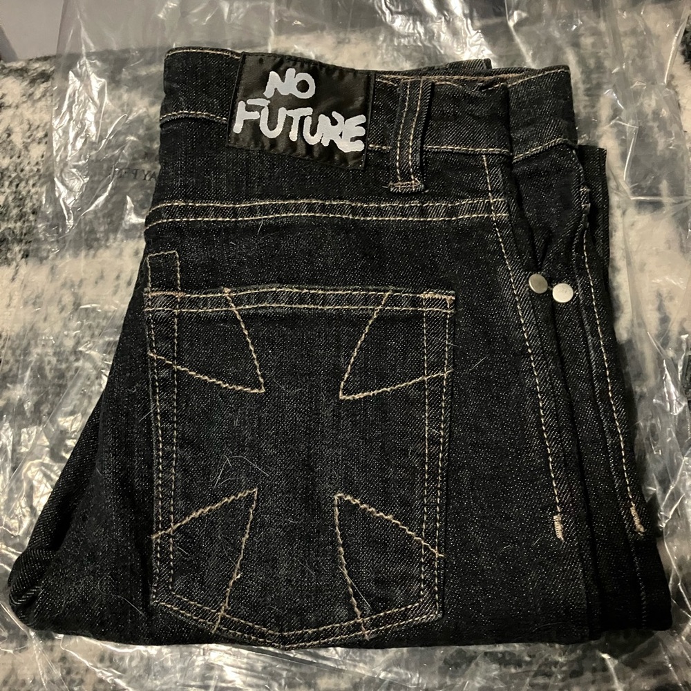No Future Baron black skinny jeans. Men’s size 28. Brand new.